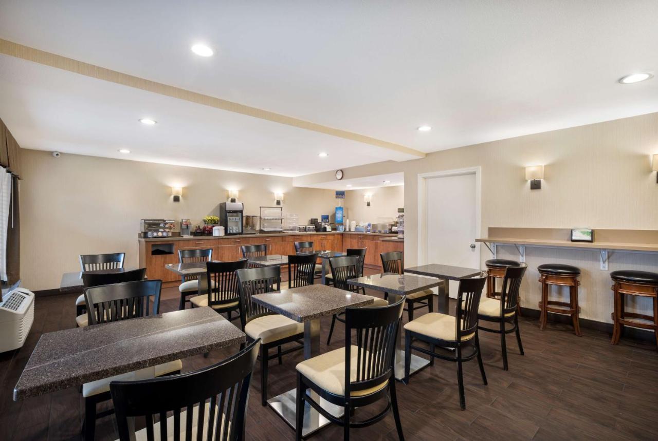 Best Western Norwalk Inn Eksteriør bilde
