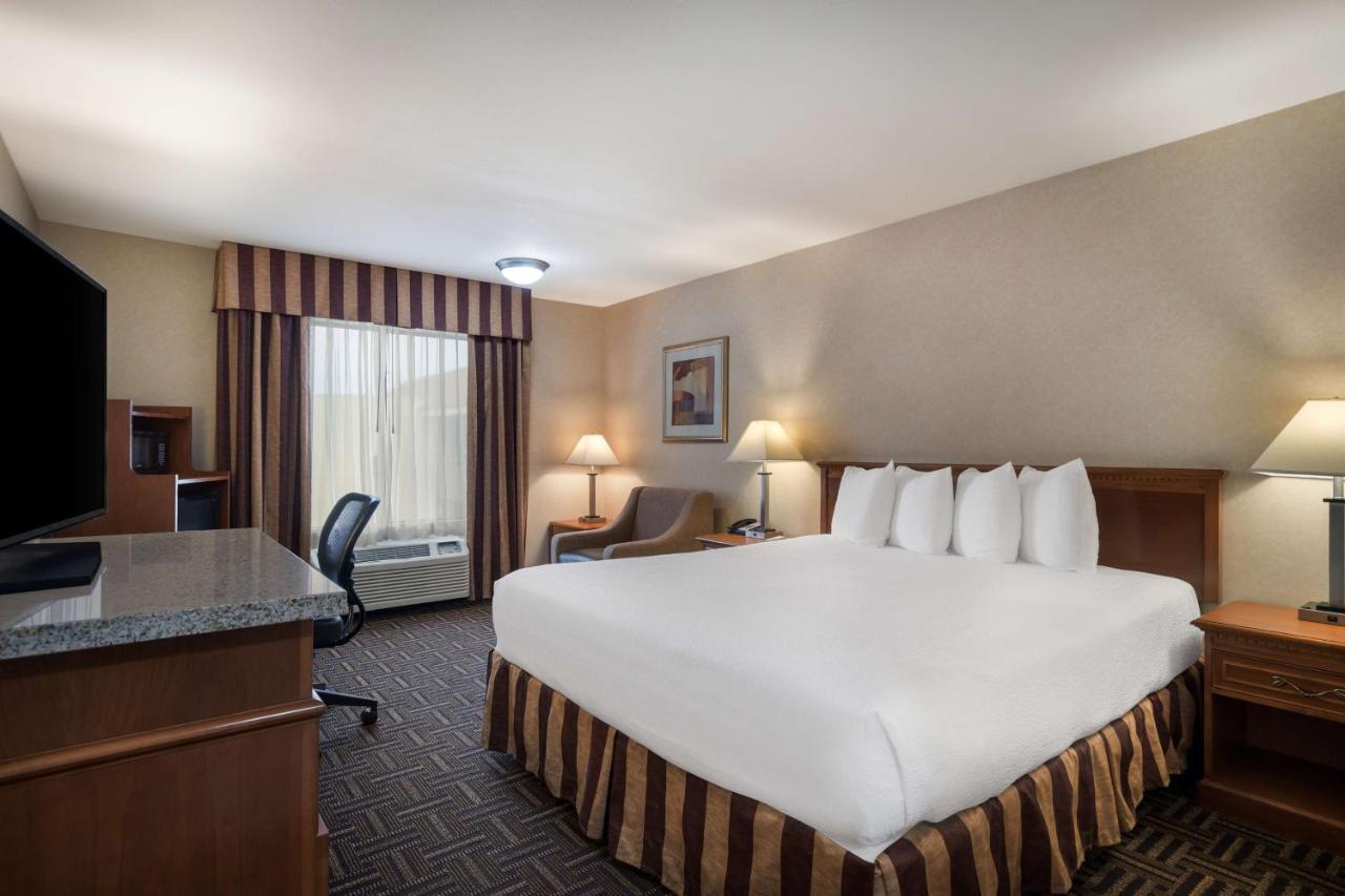 Best Western Norwalk Inn Eksteriør bilde