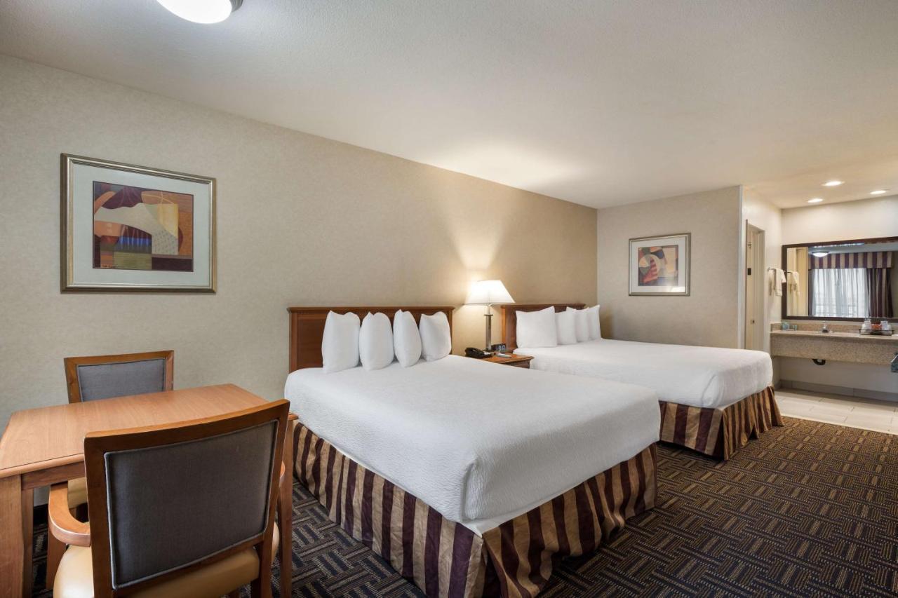 Best Western Norwalk Inn Eksteriør bilde