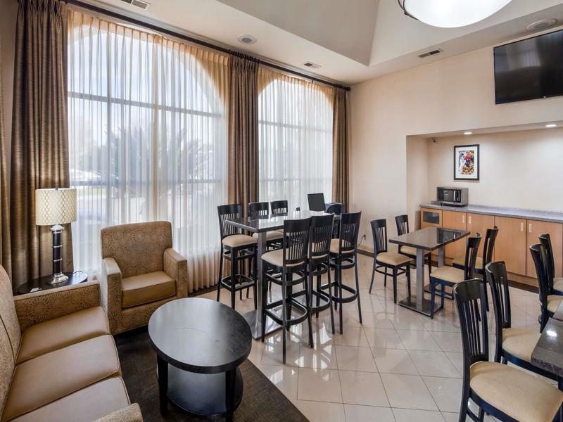 Best Western Norwalk Inn Eksteriør bilde